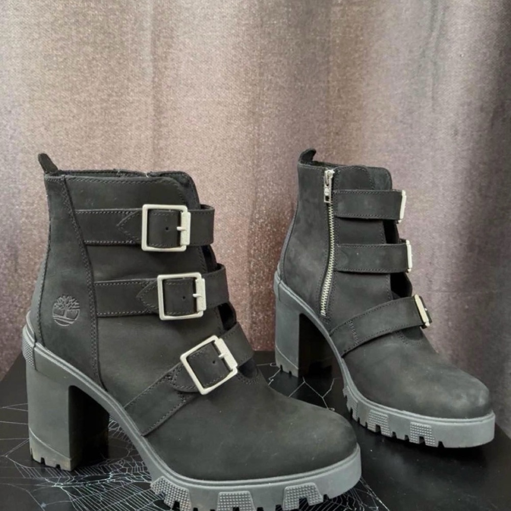 Timberland Women's Black Triple Buckle Heeled Boots